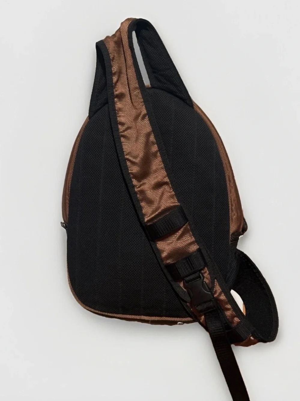 vintage Tumi T2 series sling backpack Discontinued, Brown Tech Bag